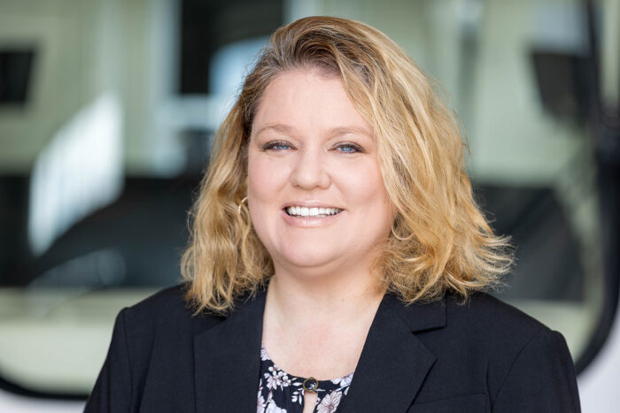 Rachel Schmuhl headshot